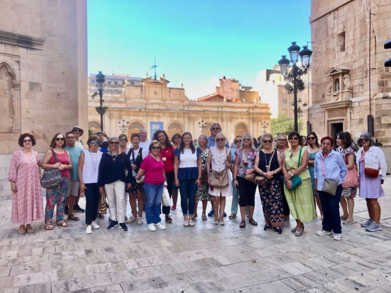 La regidora de Turisme de Castelló guia de luxe de la ciutat per un dia