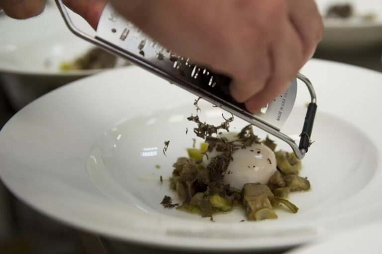Tradición y vanguardia, el carácter de la gastronomía Human Land
