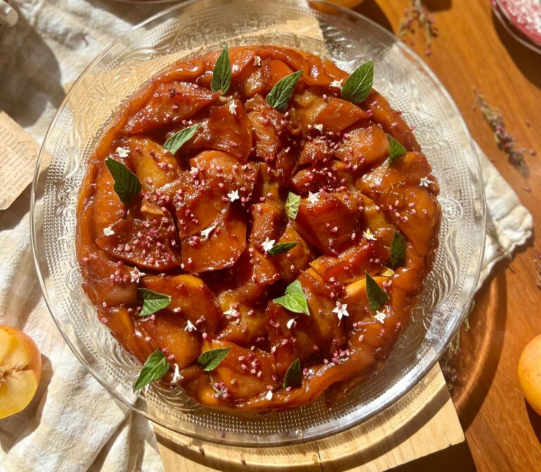 Tarta Tatín de calabaza, mango y un toque de pomelo