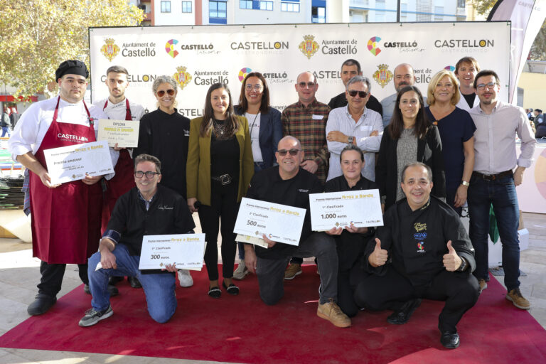 El restaurante Tasca del Puerto ganador del I Concurso Internacional de arroz a banda