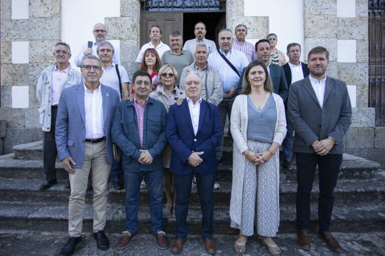 Montán reta al British Museum a convertirlos en objetos de museo