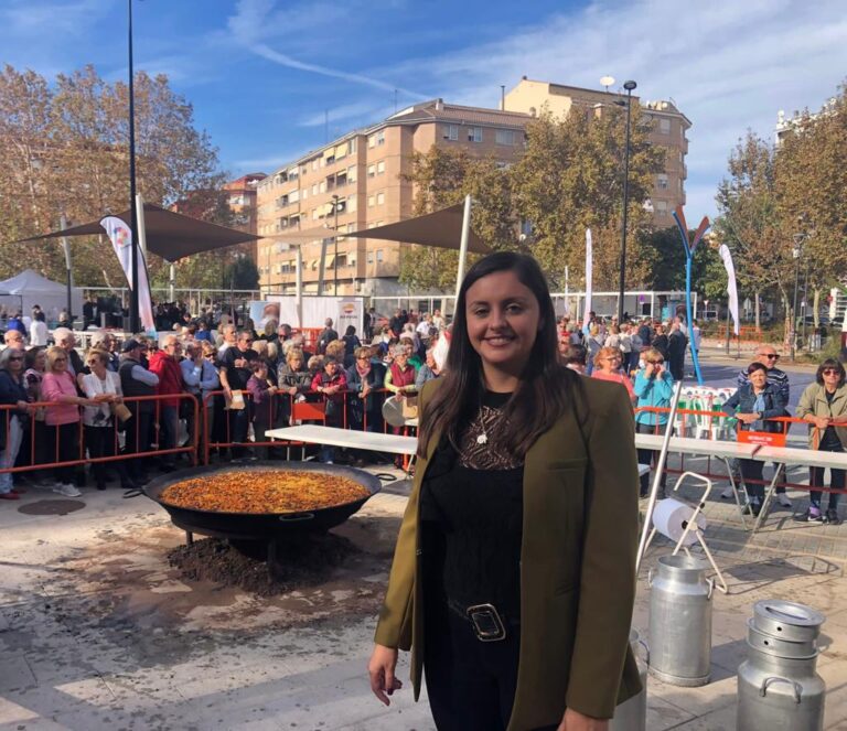 La plaza España de Castellón acogerá la II edición del concurso internacional de paella con pelotas de Navidad