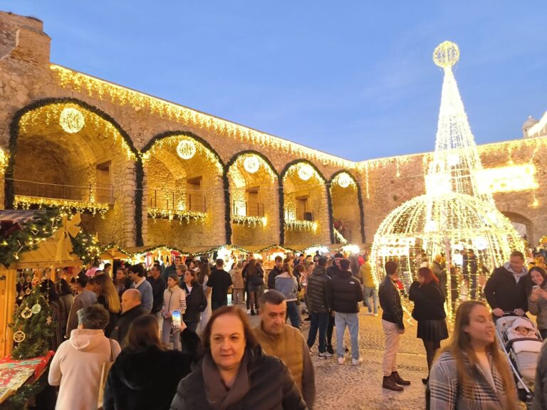 Este fin de semana reabre sus puertas el Mercado Navideño en Peñíscola 