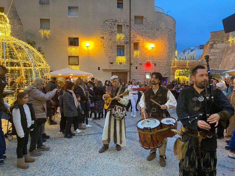 Peñíscola inaugura Mercado Medieval en su ciudadela amurallada
