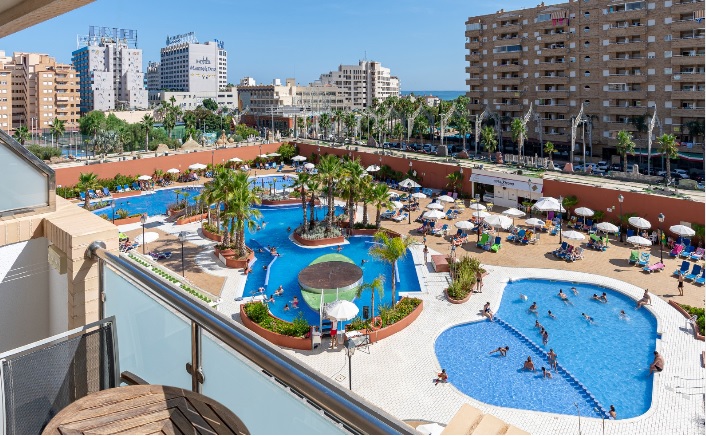 Grupo Fuertes y Magic Costa Blanca invertirán 40 millones de euros en relanzar Marina d’Or