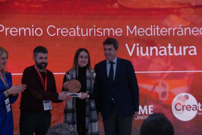 Les Coves de Sant Josep y Viunatura de la Vall d’Uixó reciben en Fitur en premio a la mejor experiencia ‘Mediterrani Actiu’