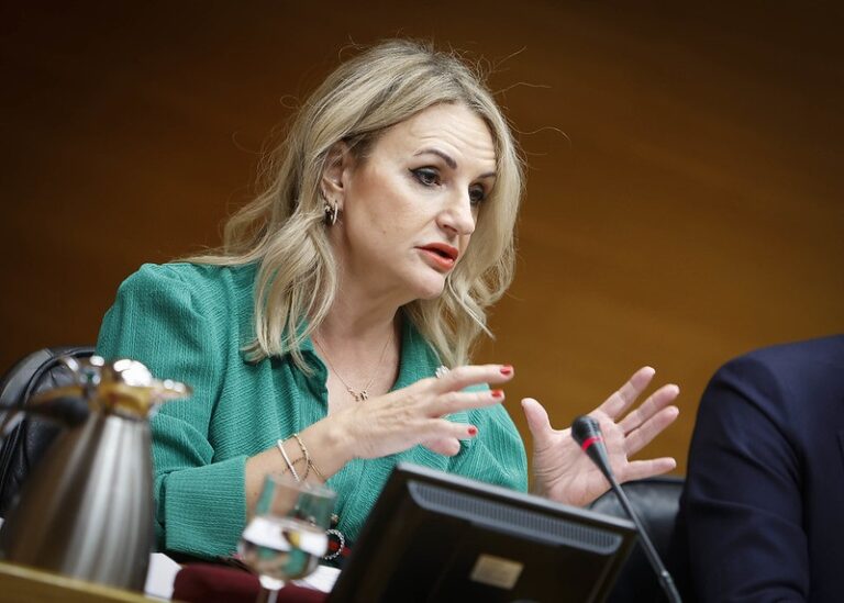 La Comunitat Valenciana solicita la puesta en marcha de una Mesa Sectorial de Turismo sobre el uso de la vivienda turística