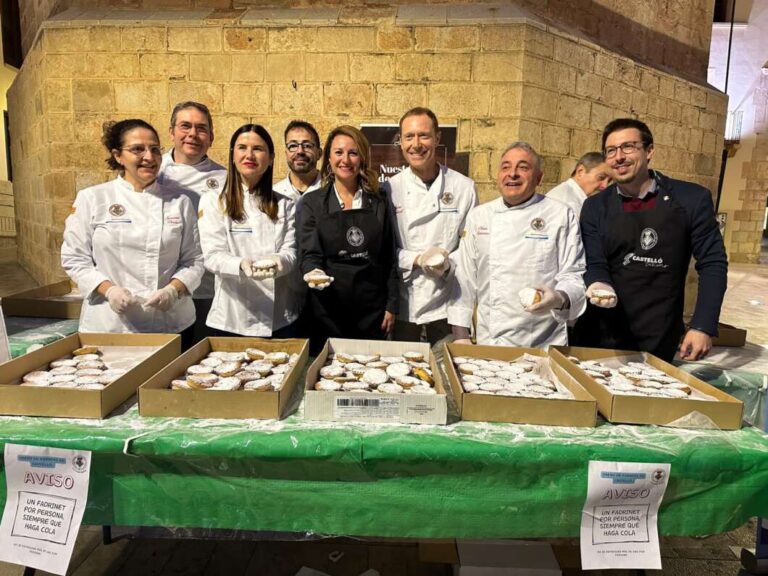 Castellón reparte 2.200 fadrinets