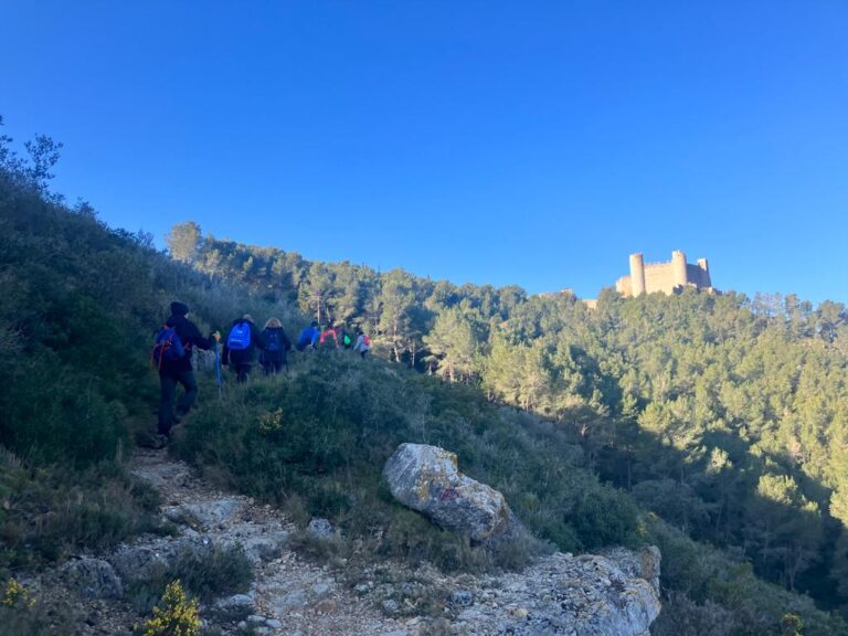 Alcalà-Alcossebre inicia las actividades turísticas de senderismo, cicloturismo y rutas teatralizadas