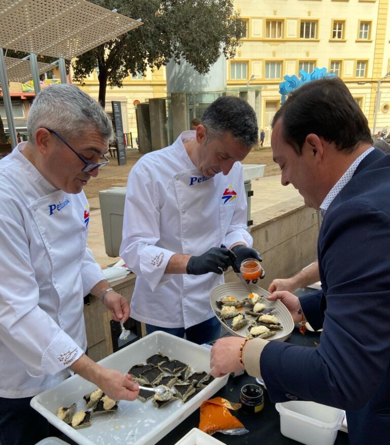 La gastronomía de cine de Peñíscola desembarca en las fiestas de la Magdalena