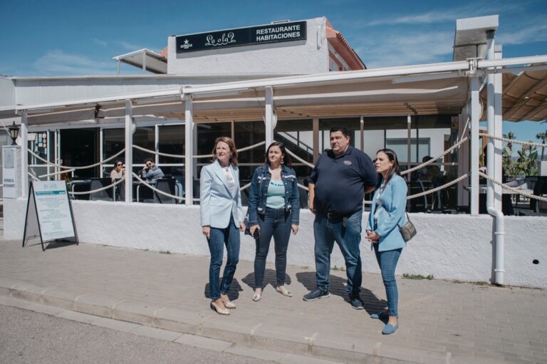 El Patronato de Turismo y ADEPLA impulsan el Plan de Dinamización de Playas con música, magia y humor