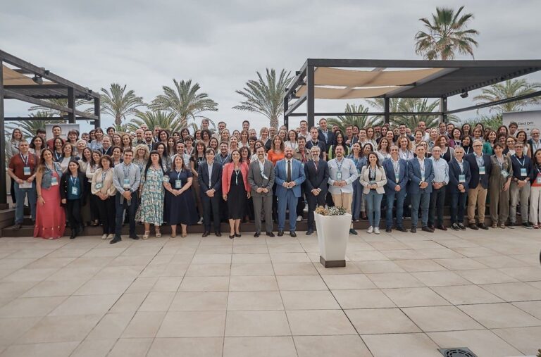 Peníscola participa en la trobada de Gestors de la Xarxa de Destinacions Turístiques Intel·ligents que se celebra a Tenerife