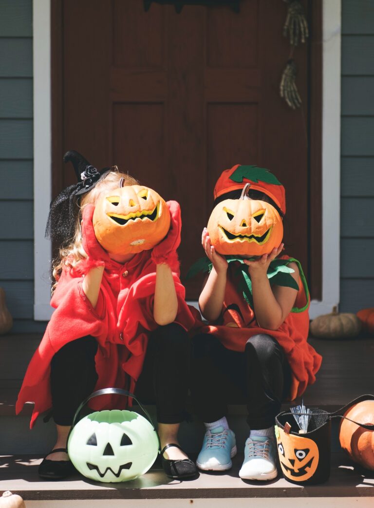 Halloween en Castelló: Reparto de caramelos, concurso de disfraces, pintacaras y un castillo de gominolas
