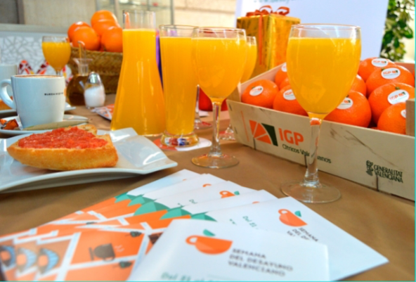 Castellón se suma a la iniciativa Desayuno Valenciano con zumo de naranja valenciana
