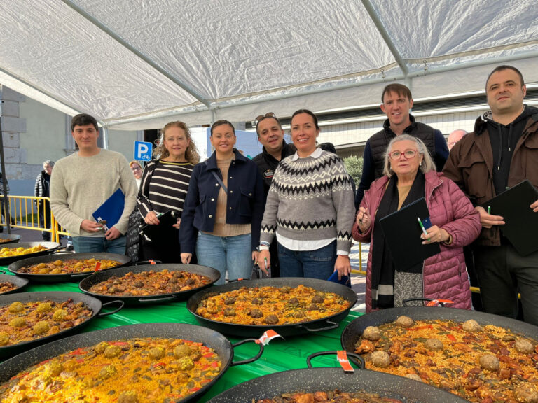 Castellón celebra la III edición del Concurso Internacional de Paella amb Pilotes de Nadal
