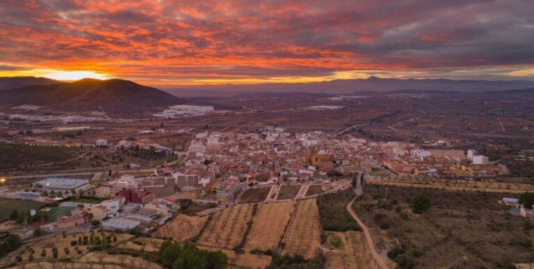 Cabanes obté el distintiu de municipi turístic de rellevància de la Comunitat Valenciana