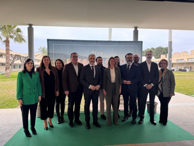 Turismo remarca la importancia de desarrollar planes estratégicos para impulsar el turismo en la Comunitat