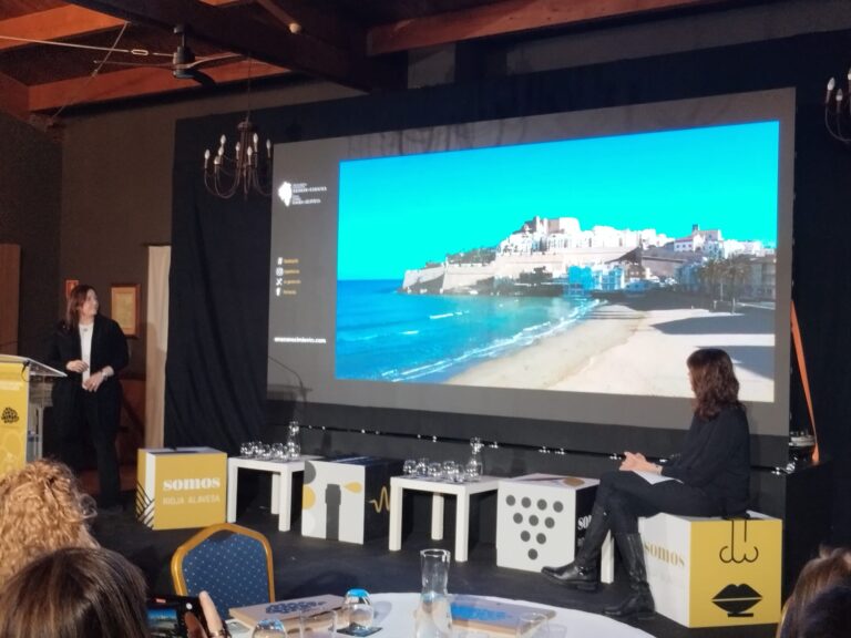 Peñíscola sigue exportando su modelo de creación de producto turístico de cine 