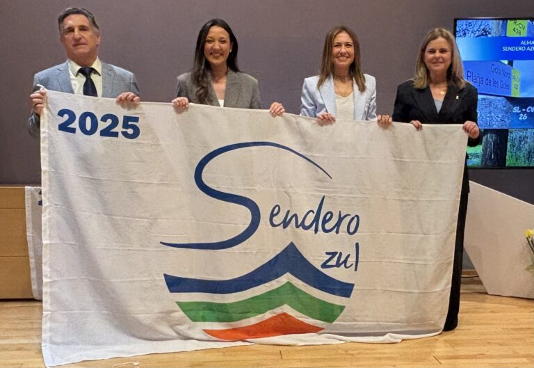 Almassora recoge la Bandera Sendero Azul  de la Senda Verde del Millars