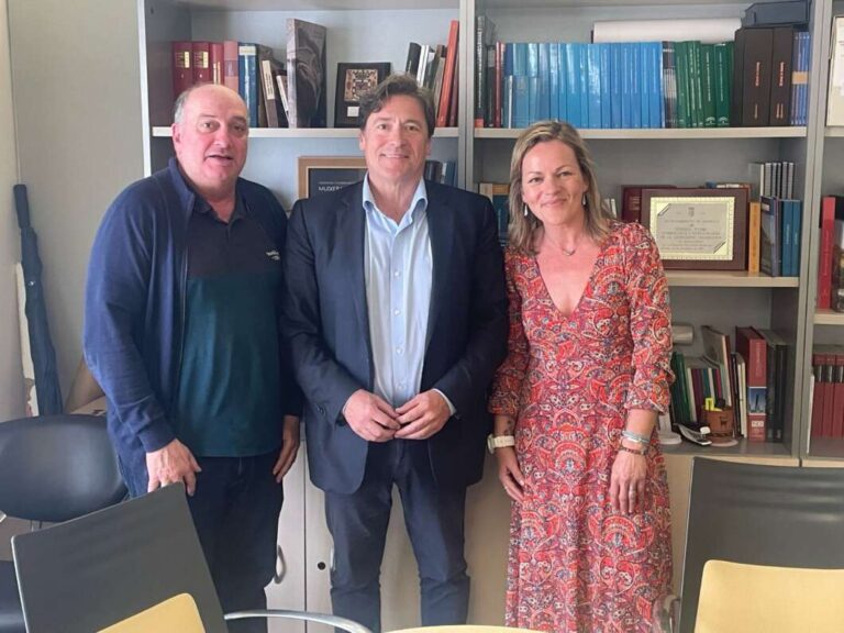 Nuevo plan para potenciar el senderismo y frenar la despoblación en el interior
