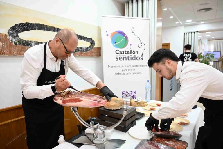 La Bodeguilla de Castellón Información realza la gastronomía en las fiestas de la mano de Castellón 5 Sentidos