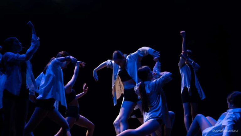 El Teatro del Raval acoge el espectáculo ‘A través de la danza… ayer y hoy’ dentro del Ciclo de Danza Joven