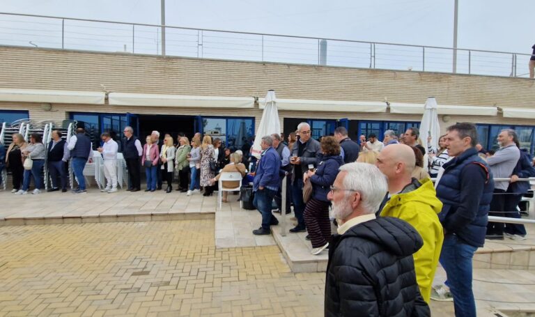Rcncs inaugura su nuevo bar deportivo ‘La Terracita del Náutico’