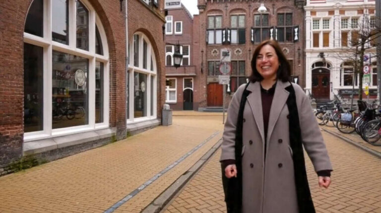 ‘Valencians al món’ viatja a la ciutat de Groningen, capital de les bicis a Països Baixos