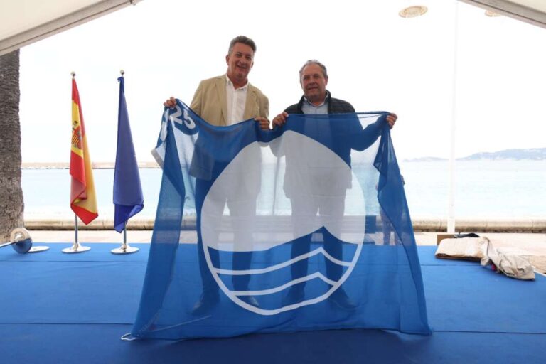 Moncofa se consolida como referente turístico con la revalidación de cuatro Banderas Azules