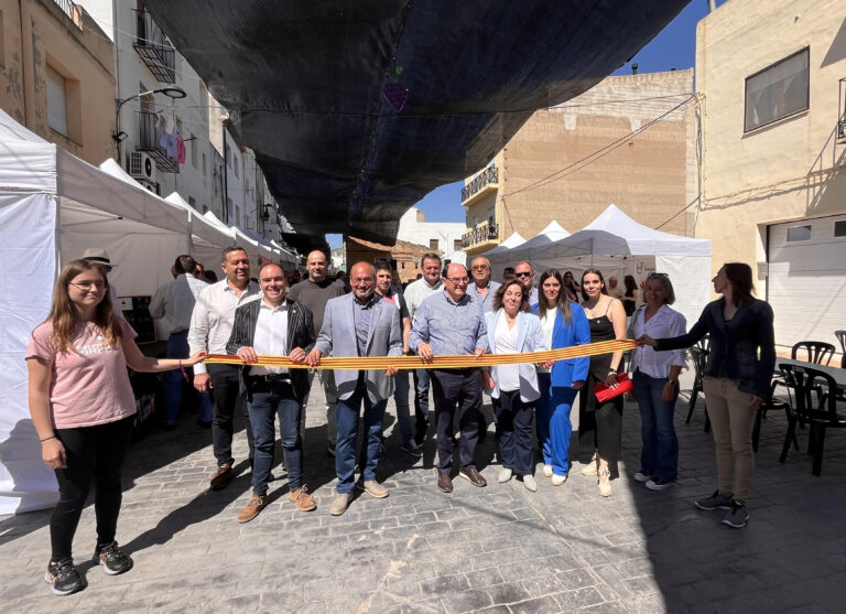 Les Useres promociona el vino y la gastronomía local en su XI Fira del Vi