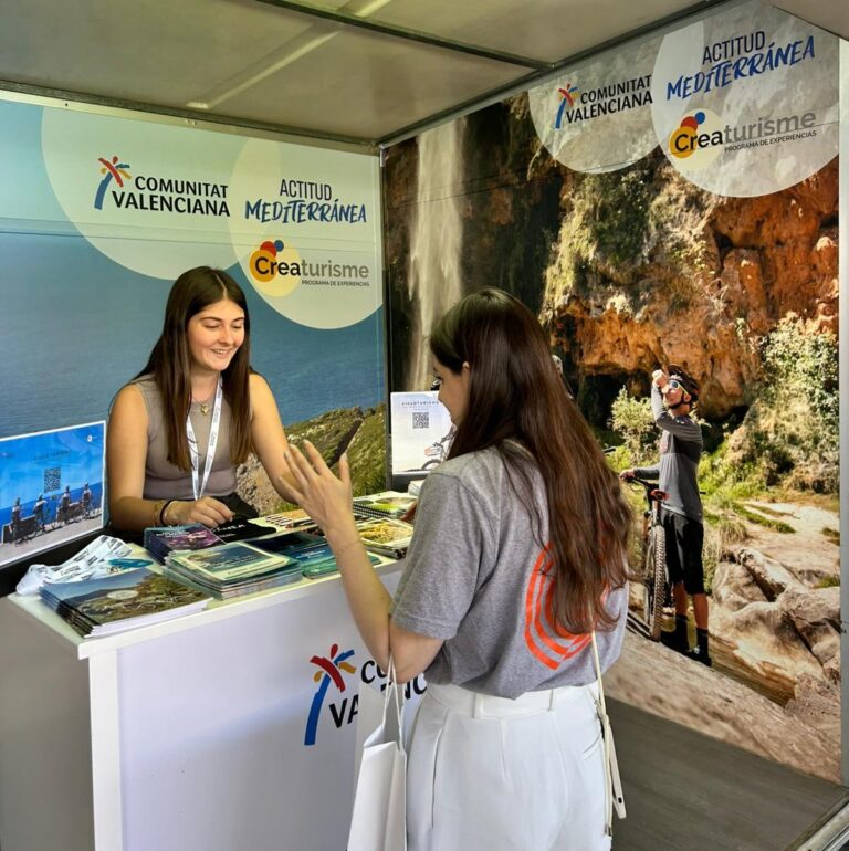 Turisme Comunitat Valenciana promociona los recursos y rutas de cicloturismo