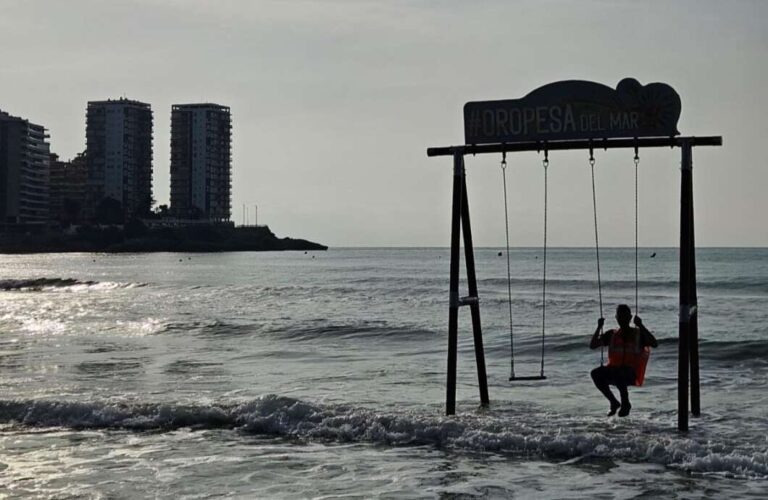 Oropesa promociona su hostelería con 150.000 posavasos turísticos