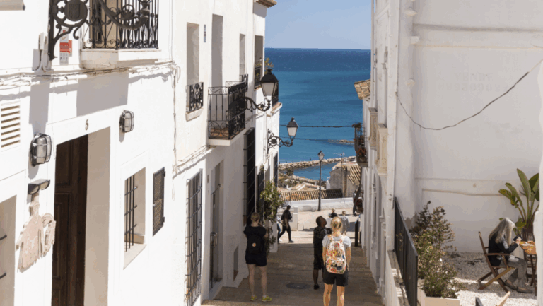 Crece un 13,4% el gasto turístico internacional en la Comunitat Valenciana en abril