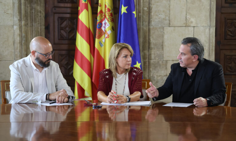La Federación de Ocio y Turismo se adhiere al Carnet Jove