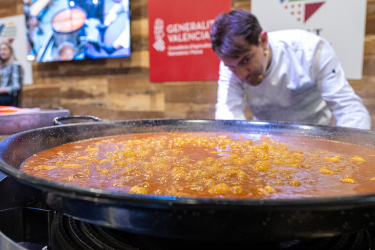 Gastrónoma rinde homenaje a la esencia gastronómica valenciana