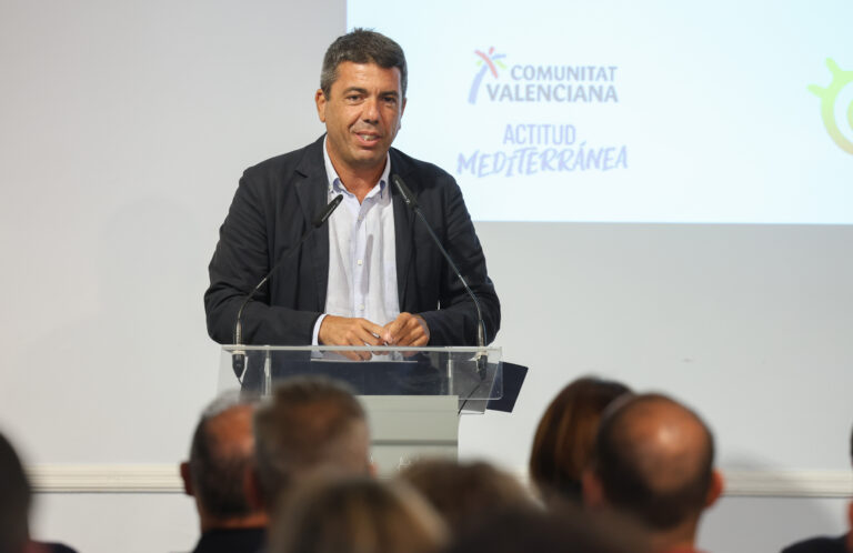 Mazón apuesta por un modelo turístico  responsable, profesional y sostenible