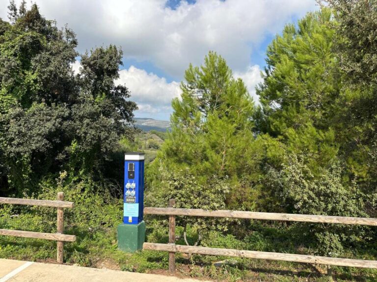 La Torre d’en Doménec impulsa el turismo itinerante con la renovación del área de autocaravanas