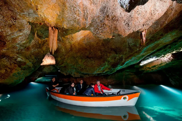 Coves de Sant Josep y su entorno