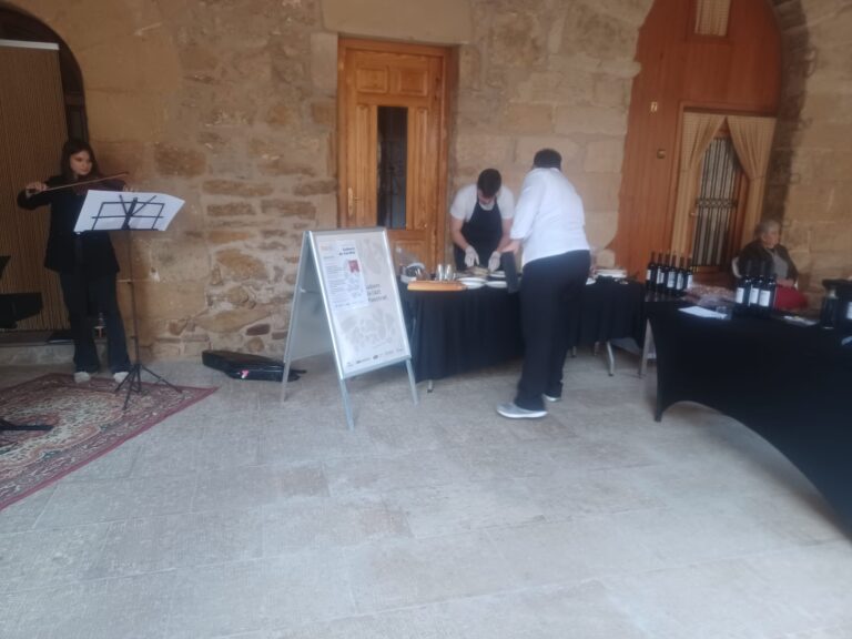 El Mercado Gastronómico pondrá fin al Mes de la Avellana de Benassal