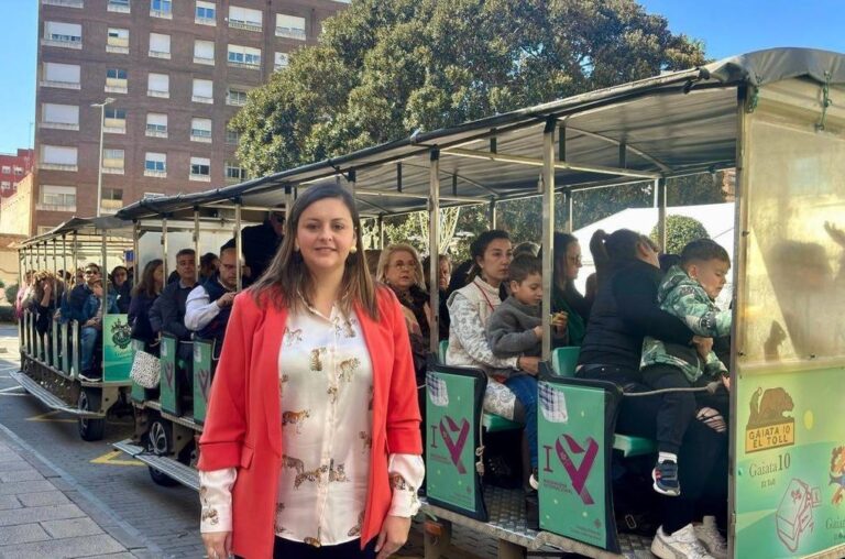 Ruta especial del tren turístico de Castellón por el 9 de Octubre