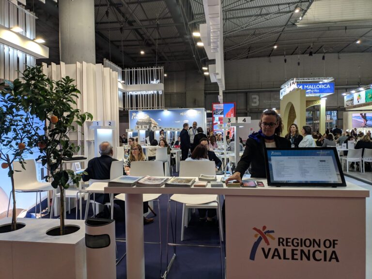 Turisme promociona el turismo de reuniones y congresos en la feria IBTM World de Barcelona