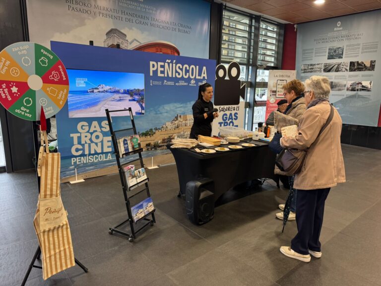 Peñíscola lleva hasta el Mercado de la Ribera de Bilbao su rica gastronomía
