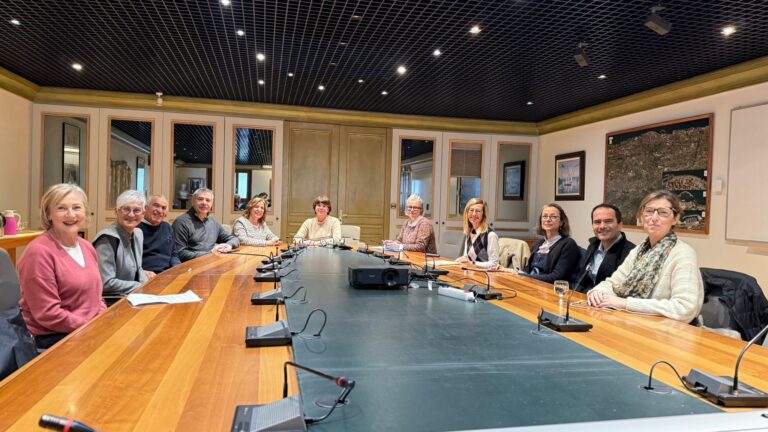 Benicàssim afianza su hermanamiento con la ciudad francesa de Évian-les-Bains