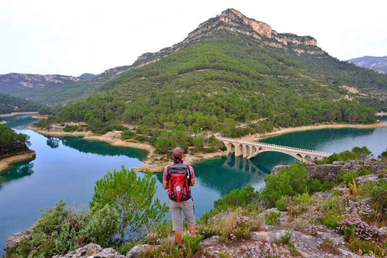 La Agrupación de Turismo de la Tinença de Benifassà favorable a la creación de una zona de parking en el embalse de Ulldecona