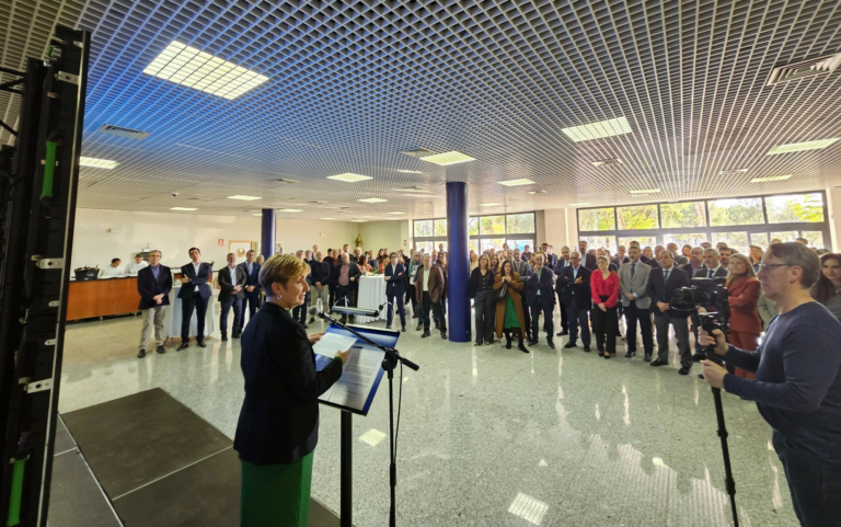 La Generalitat retira más de 18.300 viviendas turísticas del Registro durante 2025 y tramita cerca de 14.500 bajas más