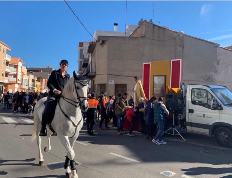 Almenara celebrará la bendición de animales por Sant Antoni este domingo