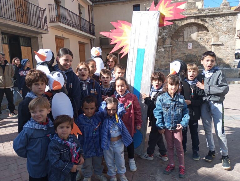 El Toro planta su Falla