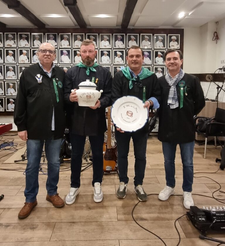 Les Calderes d’arròs y les casquetes de Sant Jordi, protagonistas de la gastronomía de las fiestas de la Magdalena