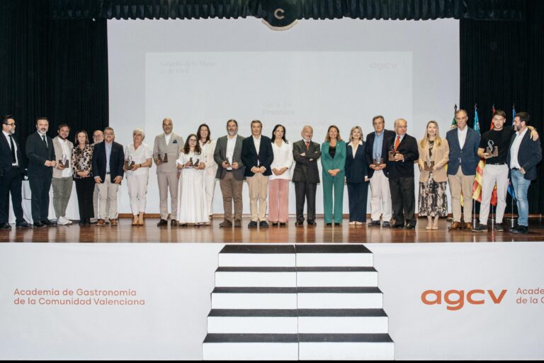 El Grao ha acogido la entrega de los premios de la Academia de Gastronomía de la Comunitat Valenciana
