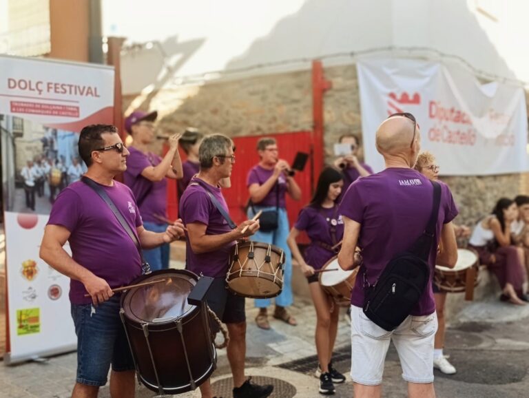 La Diputación promociona la música tradicional con el Dolç Festival